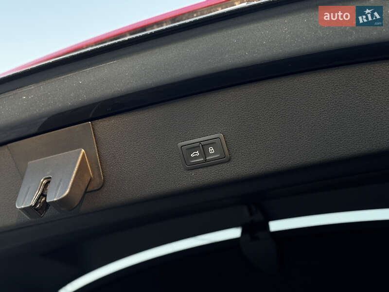 Внедорожник / Кроссовер Audi e-tron Sportback 2021 в Львове