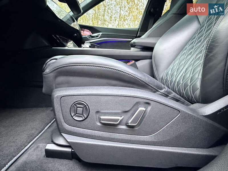 Внедорожник / Кроссовер Audi e-tron Sportback 2020 в Дрогобыче
