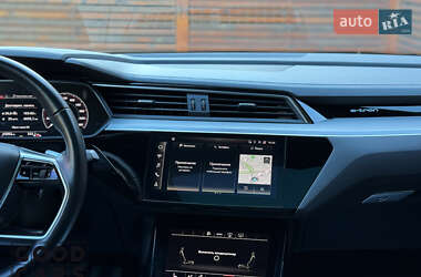 Внедорожник / Кроссовер Audi e-tron Sportback 2020 в 