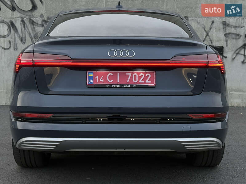 Позашляховик / Кросовер Audi e-tron Sportback 2021 в Львові фото 20 Позашляховик / Кросовер Audi e-tron Sportback 2021 в Львові