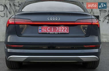 Позашляховик / Кросовер Audi e-tron Sportback 2021 в  фото 20 Позашляховик / Кросовер Audi e-tron Sportback 2021 в