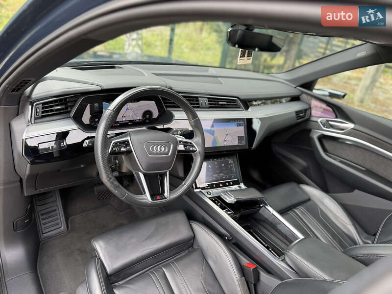 Позашляховик / Кросовер Audi e-tron Sportback 2021 в Львові фото 26 Позашляховик / Кросовер Audi e-tron Sportback 2021 в Львові