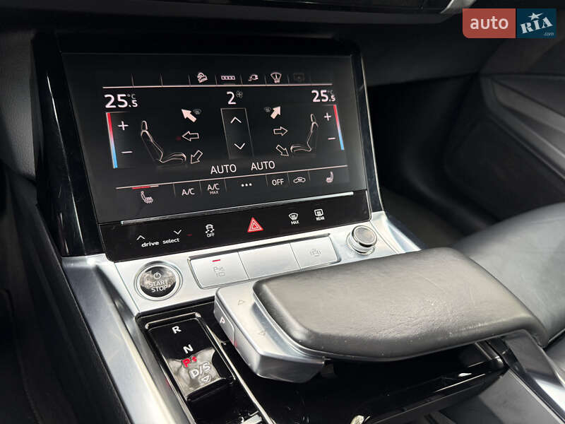 Позашляховик / Кросовер Audi e-tron Sportback 2021 в Львові фото 32 Позашляховик / Кросовер Audi e-tron Sportback 2021 в Львові