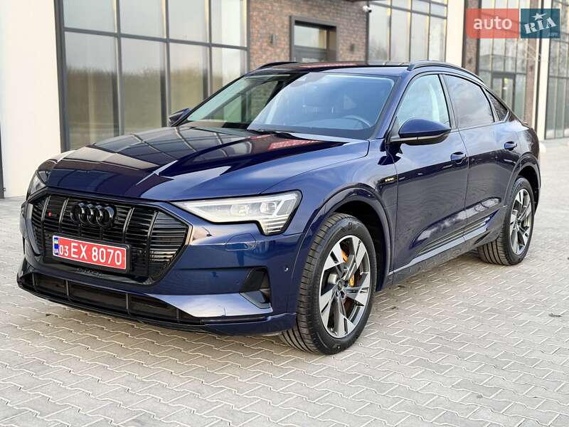 Позашляховик / Кросовер Audi e-tron Sportback 2021 в Тернополі