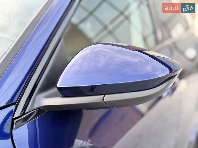 Позашляховик / Кросовер Audi e-tron Sportback 2021 в Тернополі