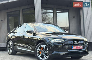 Позашляховик / Кросовер Audi e-tron Sportback 2020 в  фото 15 Позашляховик / Кросовер Audi e-tron Sportback 2020 в