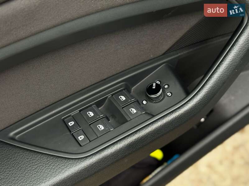 Внедорожник / Кроссовер Audi e-tron Sportback 2023 в Житомире фото 19 Внедорожник / Кроссовер Audi e-tron Sportback 2023 в Житомире
