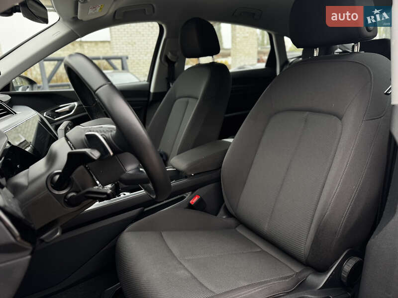 Внедорожник / Кроссовер Audi e-tron Sportback 2023 в Житомире фото 25 Внедорожник / Кроссовер Audi e-tron Sportback 2023 в Житомире