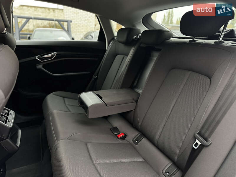 Внедорожник / Кроссовер Audi e-tron Sportback 2023 в Житомире фото 41 Внедорожник / Кроссовер Audi e-tron Sportback 2023 в Житомире