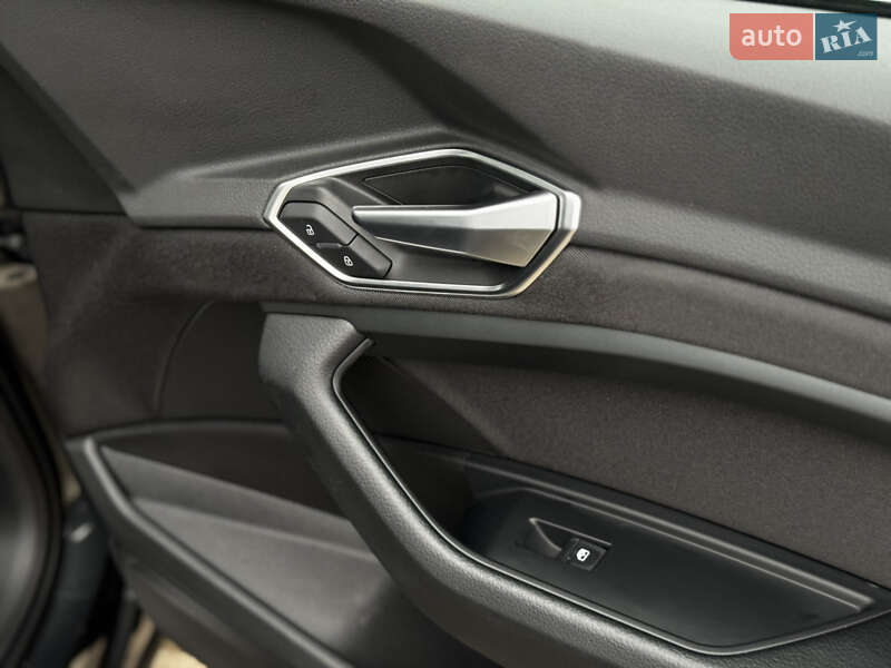 Внедорожник / Кроссовер Audi e-tron Sportback 2023 в Житомире фото 55 Внедорожник / Кроссовер Audi e-tron Sportback 2023 в Житомире