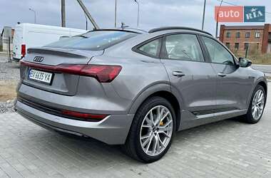 Внедорожник / Кроссовер Audi e-tron Sportback 2022 в 