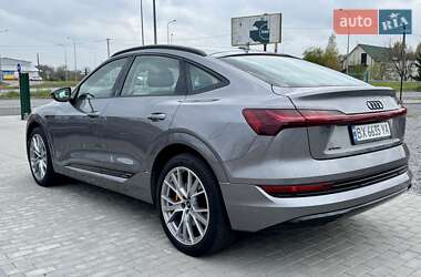 Внедорожник / Кроссовер Audi e-tron Sportback 2022 в 