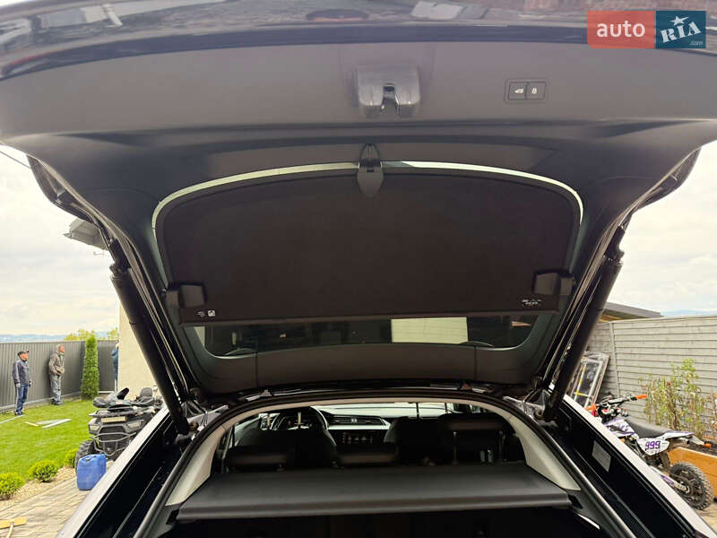 Позашляховик / Кросовер Audi e-tron Sportback 2022 в Чернівцях фото 41 Позашляховик / Кросовер Audi e-tron Sportback 2022 в Чернівцях