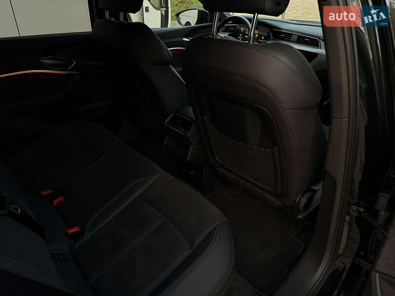 Внедорожник / Кроссовер Audi e-tron Sportback 2021 в Тернополе фото 49 Внедорожник / Кроссовер Audi e-tron Sportback 2021 в Тернополе