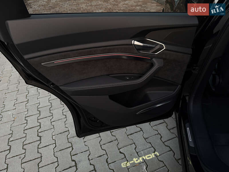 Внедорожник / Кроссовер Audi e-tron Sportback 2021 в Тернополе фото 57 Внедорожник / Кроссовер Audi e-tron Sportback 2021 в Тернополе
