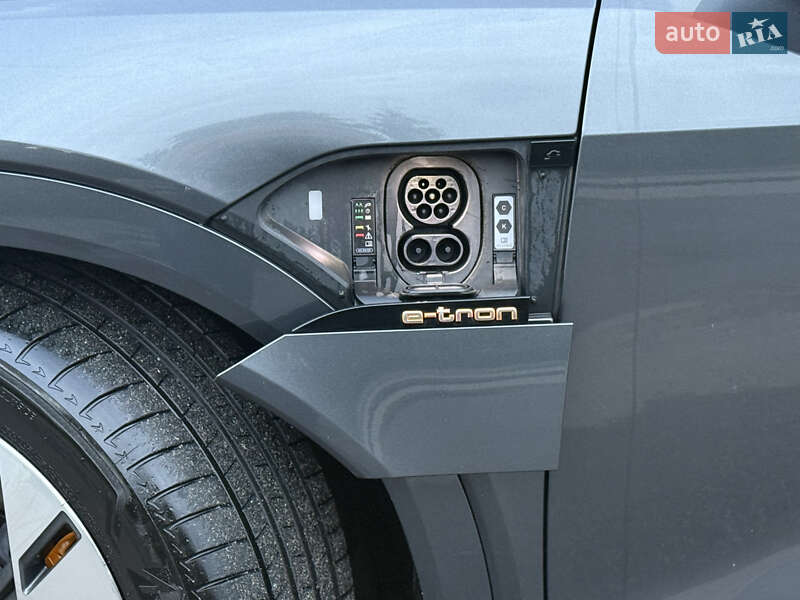 Позашляховик / Кросовер Audi e-tron Sportback 2021 в Тернополі фото 12 Позашляховик / Кросовер Audi e-tron Sportback 2021 в Тернополі