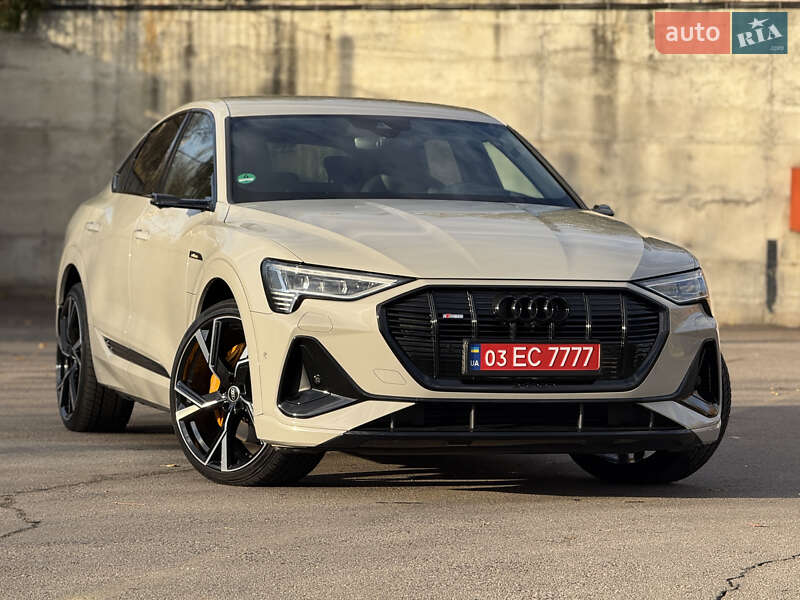 Внедорожник / Кроссовер Audi e-tron Sportback 2021 в Ровно