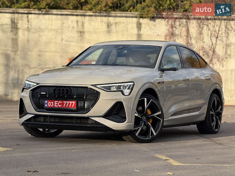 Внедорожник / Кроссовер Audi e-tron Sportback 2021 в Ровно