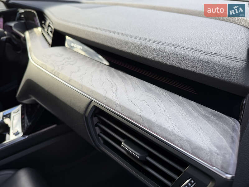 Внедорожник / Кроссовер Audi e-tron Sportback 2021 в Ровно