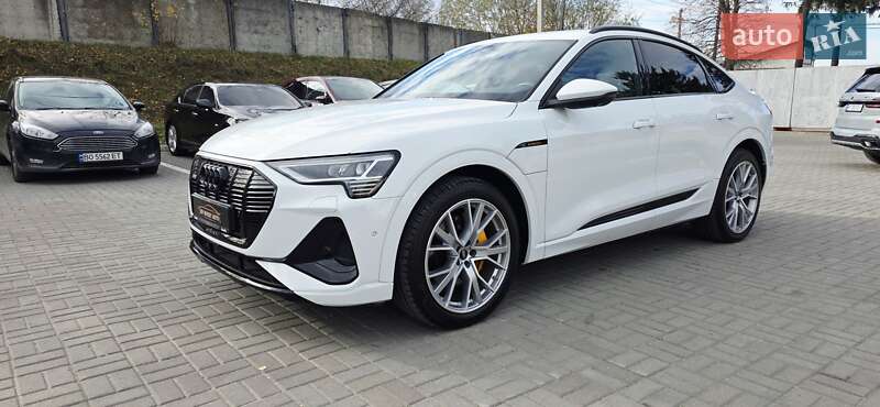 Позашляховик / Кросовер Audi e-tron Sportback 2023 в Тернополі