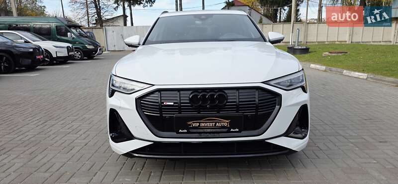 Позашляховик / Кросовер Audi e-tron Sportback 2023 в Тернополі