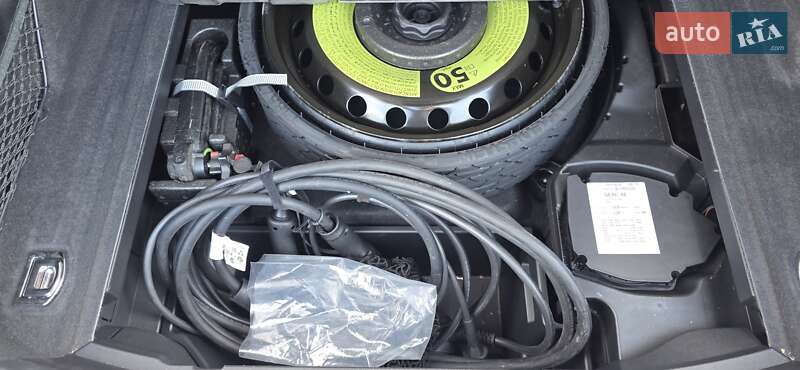 Позашляховик / Кросовер Audi e-tron Sportback 2023 в Тернополі