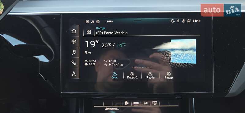 Позашляховик / Кросовер Audi e-tron Sportback 2023 в Тернополі