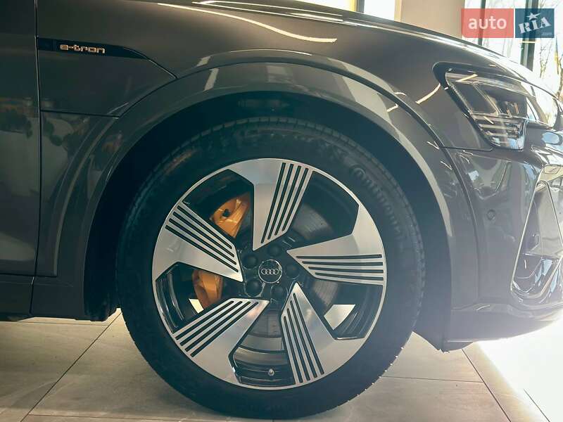 Внедорожник / Кроссовер Audi e-tron Sportback 2020 в Львове
