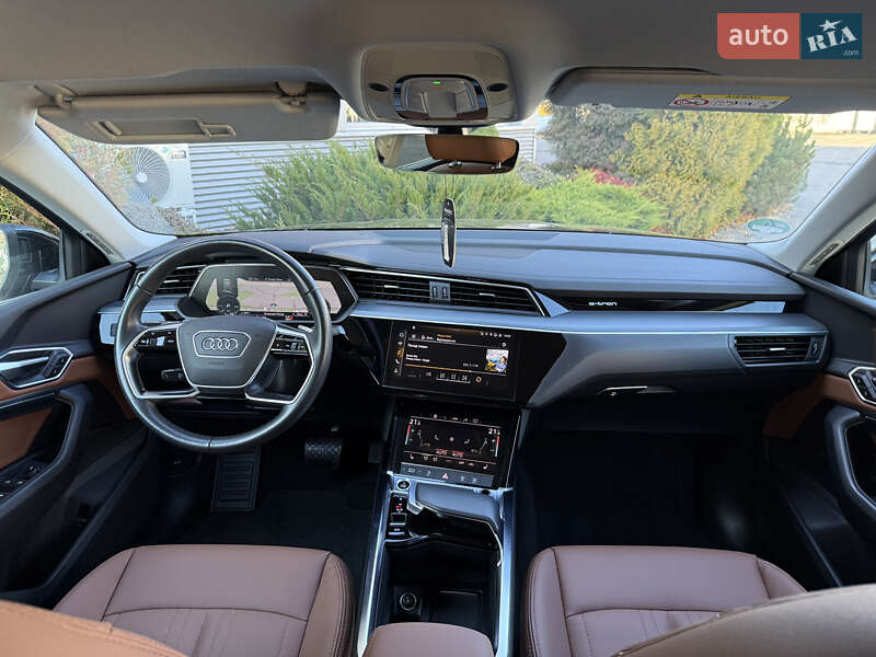 Внедорожник / Кроссовер Audi e-tron Sportback 2022 в Ровно фото 54 Внедорожник / Кроссовер Audi e-tron Sportback 2022 в Ровно