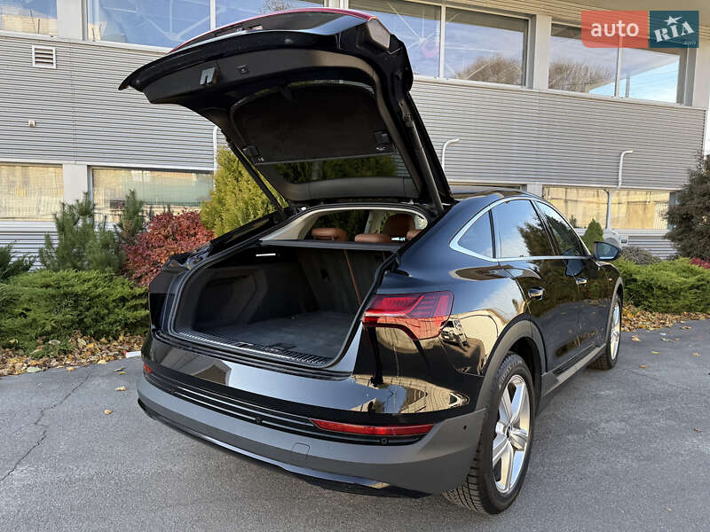 Внедорожник / Кроссовер Audi e-tron Sportback 2022 в Ровно фото 65 Внедорожник / Кроссовер Audi e-tron Sportback 2022 в Ровно