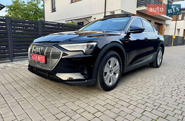 Позашляховик / Кросовер Audi e-tron Sportback 2022 в Івано-Франківську