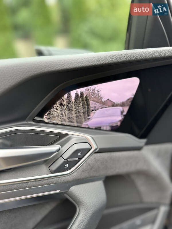 Позашляховик / Кросовер Audi e-tron Sportback 2023 в Чернівцях