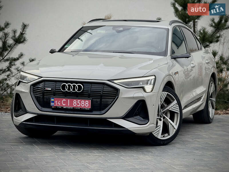 Позашляховик / Кросовер Audi e-tron Sportback 2021 в Луцьку