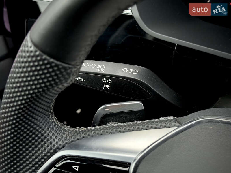 Позашляховик / Кросовер Audi e-tron Sportback 2021 в Луцьку