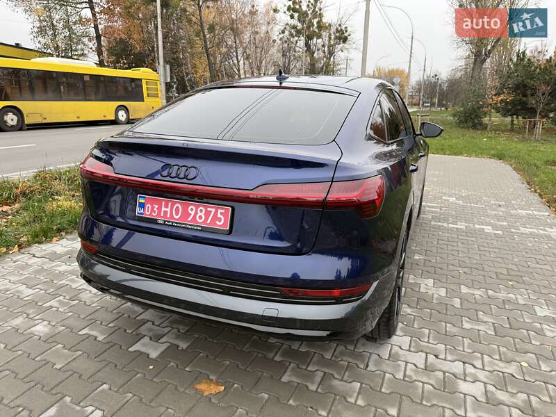 Позашляховик / Кросовер Audi e-tron Sportback 2022 в Києві фото 10 Позашляховик / Кросовер Audi e-tron Sportback 2022 в Києві