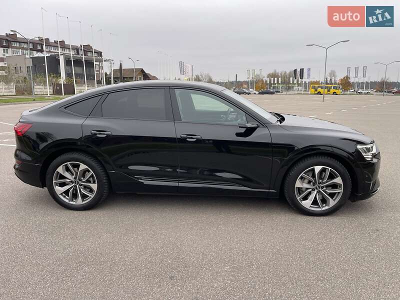 Внедорожник / Кроссовер Audi e-tron Sportback 2021 в Киеве