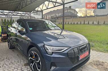 Внедорожник / Кроссовер Audi e-tron Sportback 2022 в Ровно