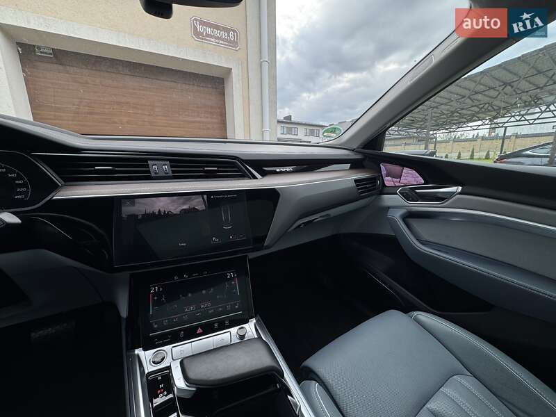 Внедорожник / Кроссовер Audi e-tron Sportback 2022 в Ровно фото 12 Внедорожник / Кроссовер Audi e-tron Sportback 2022 в Ровно