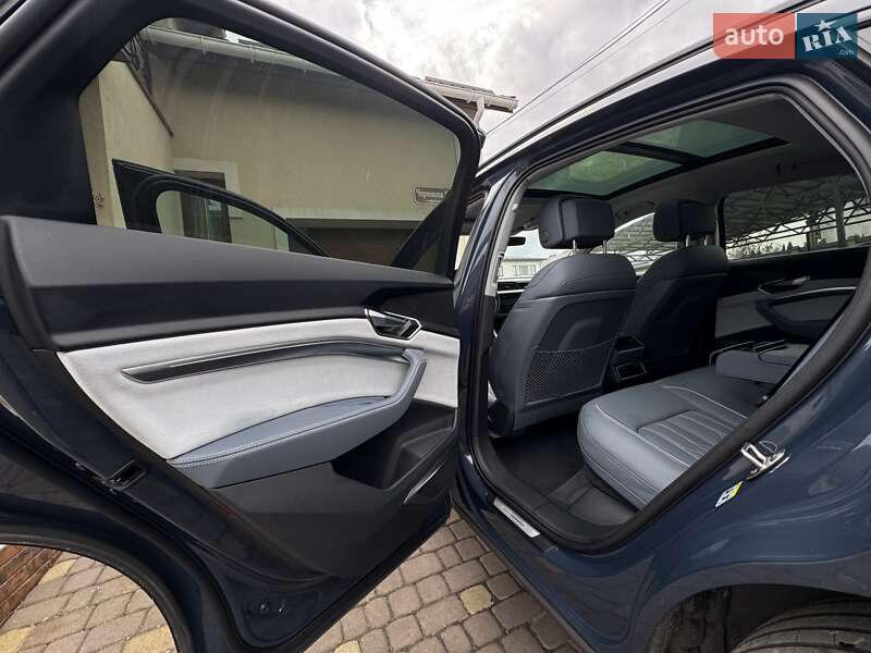 Внедорожник / Кроссовер Audi e-tron Sportback 2022 в Ровно фото 18 Внедорожник / Кроссовер Audi e-tron Sportback 2022 в Ровно