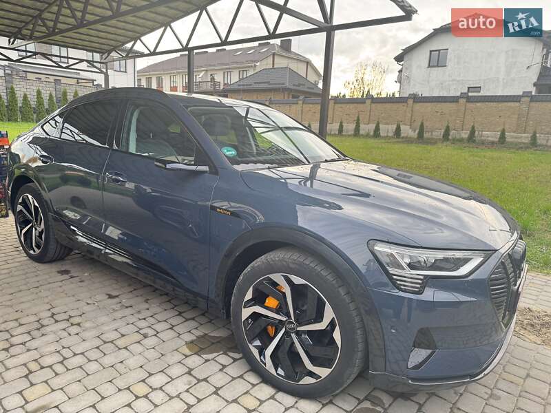 Внедорожник / Кроссовер Audi e-tron Sportback 2022 в Ровно фото 5 Внедорожник / Кроссовер Audi e-tron Sportback 2022 в Ровно