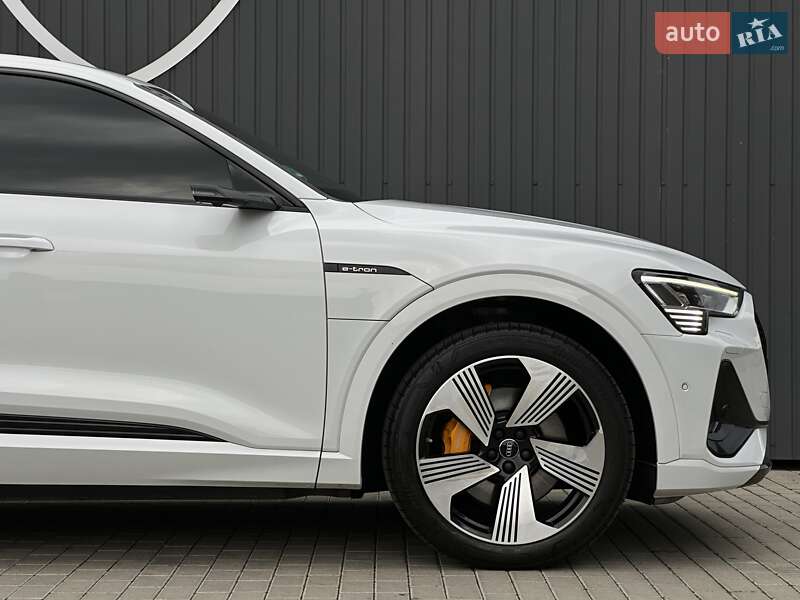 Внедорожник / Кроссовер Audi e-tron Sportback 2020 в Мукачево