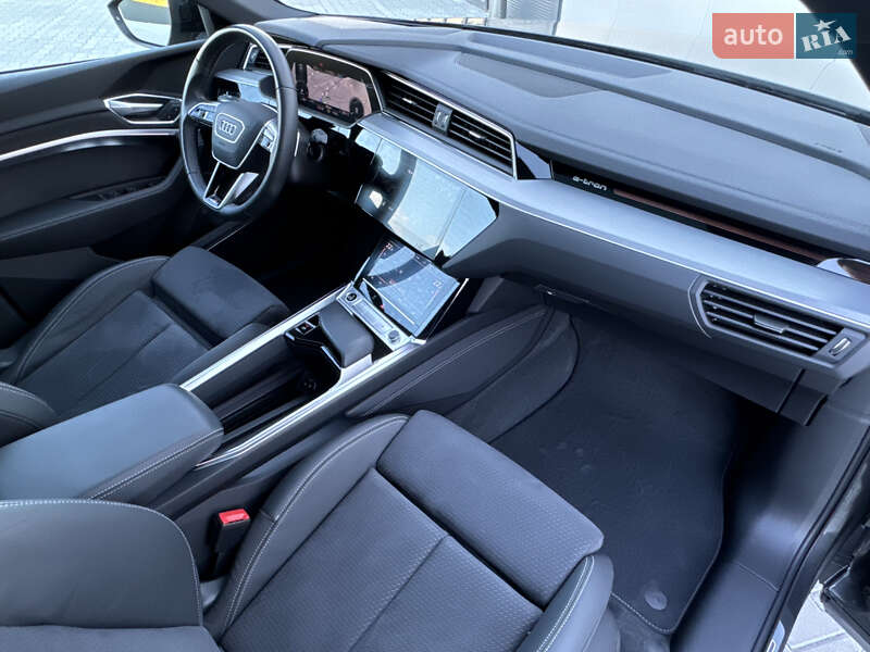 Внедорожник / Кроссовер Audi e-tron Sportback 2022 в Мукачево