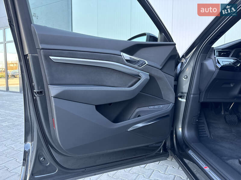 Внедорожник / Кроссовер Audi e-tron Sportback 2022 в Мукачево
