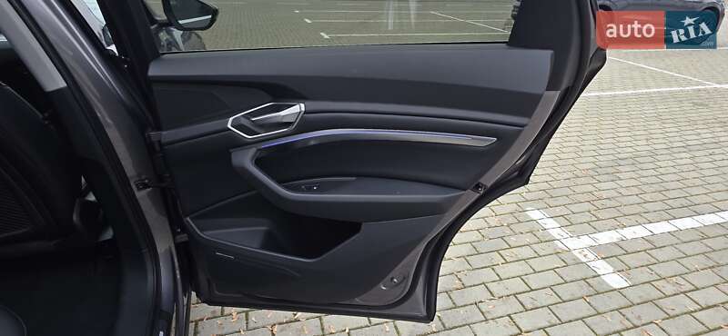 Внедорожник / Кроссовер Audi e-tron Sportback 2021 в Тернополе