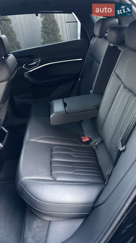 Позашляховик / Кросовер Audi e-tron Sportback 2021 в Луцьку фото 15 Позашляховик / Кросовер Audi e-tron Sportback 2021 в Луцьку