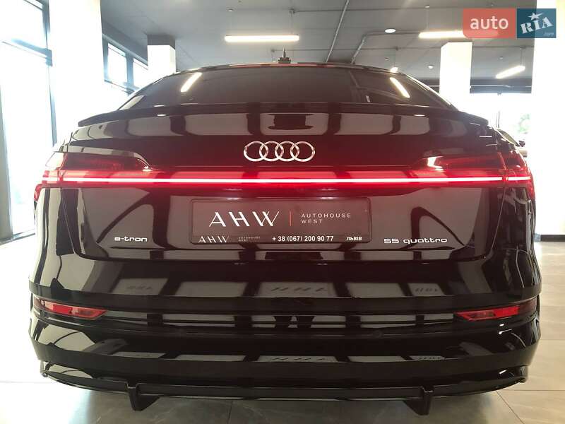 Позашляховик / Кросовер Audi e-tron Sportback 2021 в Львові