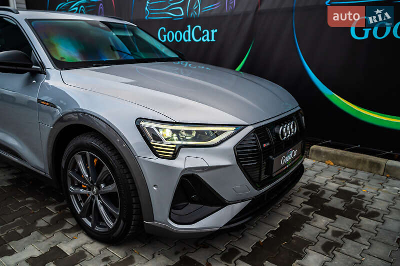 Позашляховик / Кросовер Audi e-tron Sportback 2020 в Луцьку