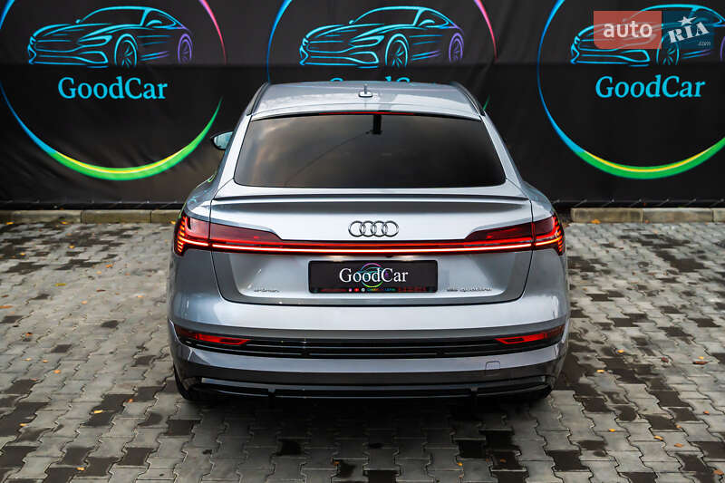 Позашляховик / Кросовер Audi e-tron Sportback 2020 в Луцьку