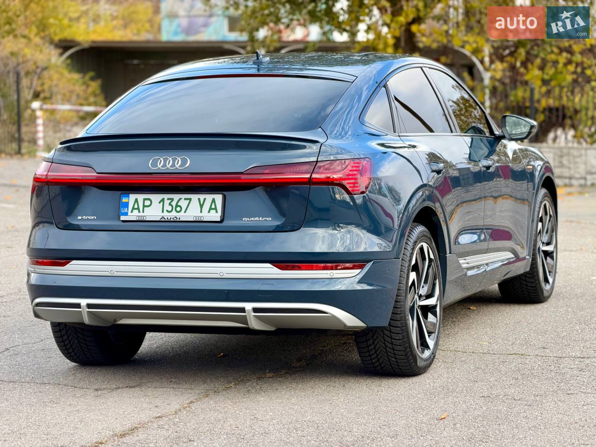 2020 Audi e-tron Sportback - мініатюра 9