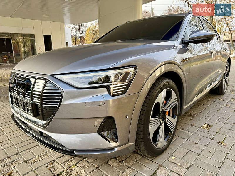 Внедорожник / Кроссовер Audi e-tron Sportback 2022 в Днепре